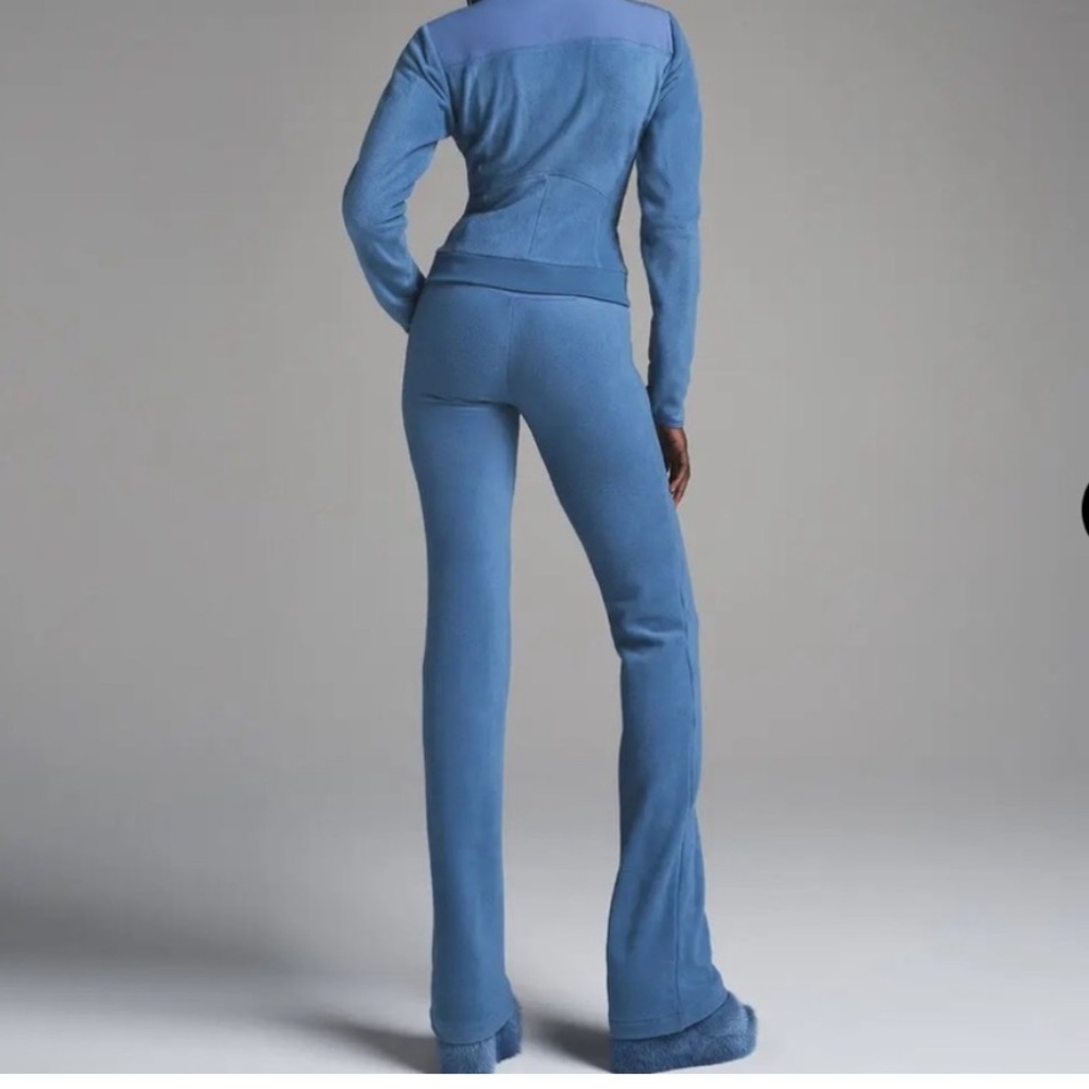 Skims High Waisted Fleece Lounge Pant Azure Blue Women’s Size XS - Picture 4 of 10